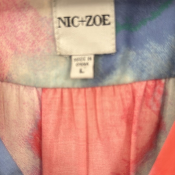 Designer summer top - Picture 2 of 4